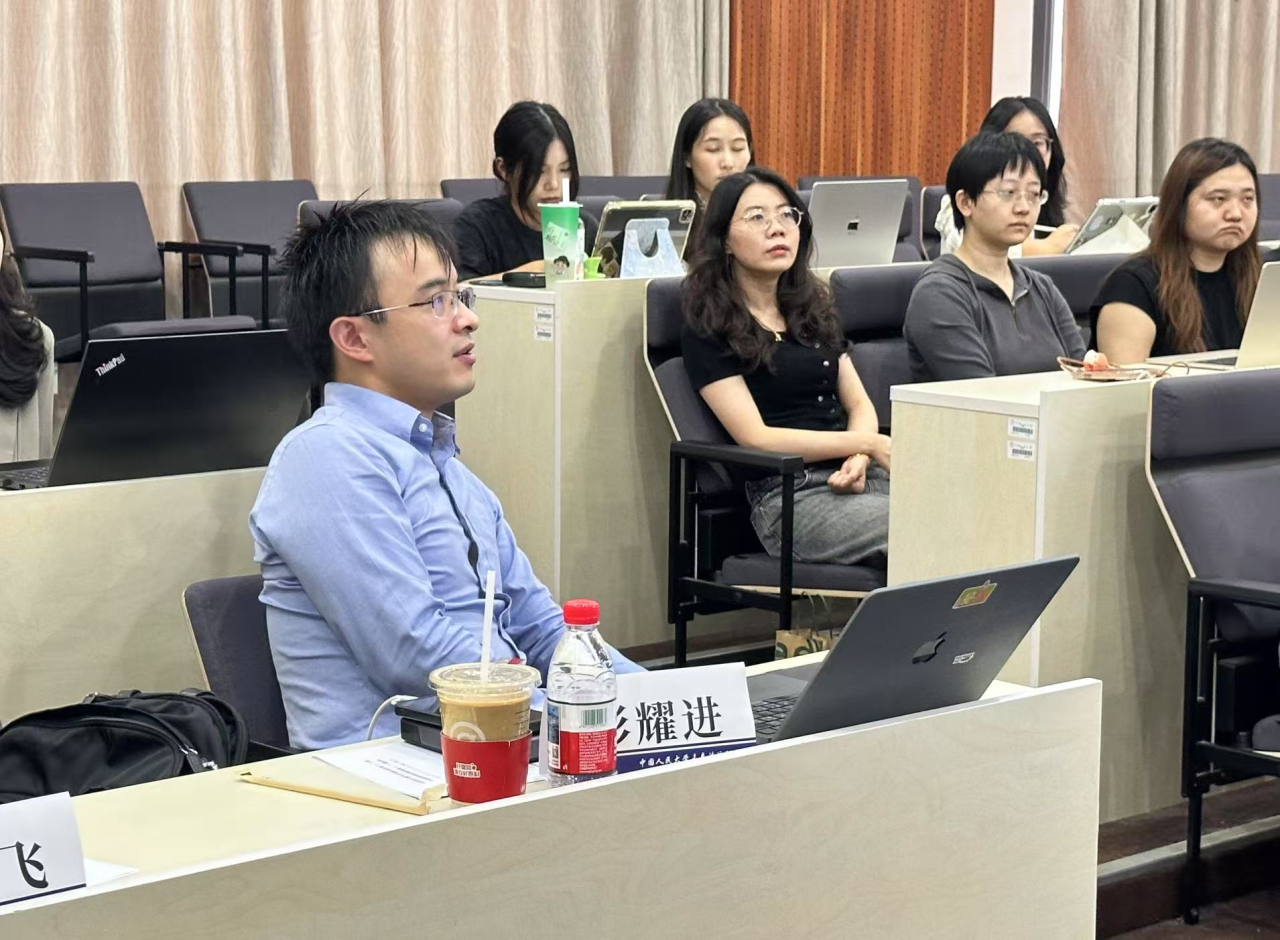 Peng Yaojin, Associate Research Fellow of Institute of Zoology, Chinese Academy of Sciences.png